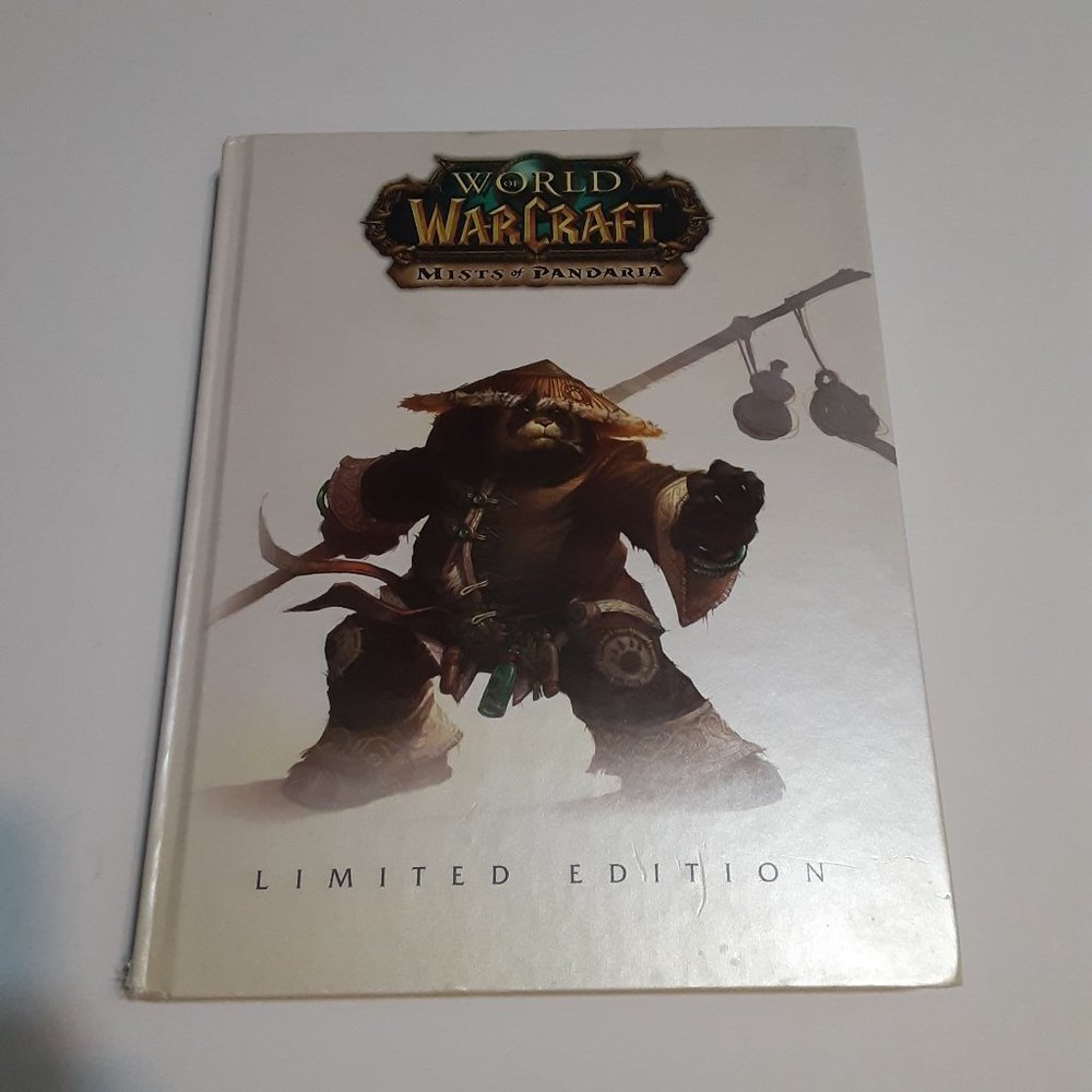 World of Warcraft Mists of Pandaria Limited Edition 2012 Strategy Guide Book